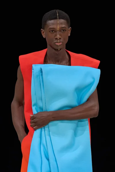 Look 111